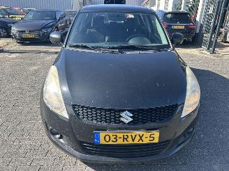 Suzuki Swift 1.2 Comfort EASSS   5 Drs picture 2