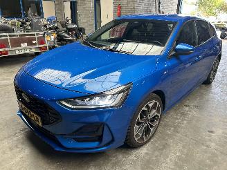 occasion passenger cars Ford Focus 1.0 Hybrid  Ecoboost  ST Line X  5 drs  ( Schadevrij ) 2023/3