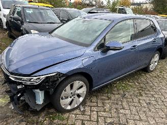 Unfallwagen Volkswagen Golf 1.5 eHybrid Automaat Life Edition  5 Drs 2026/1