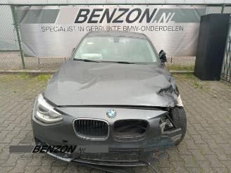 Coche siniestrado BMW 1-serie 1 serie (F20), Hatchback 5-drs, 2011 / 2019 116d 1.6 16V Efficient Dynamics 2013/12