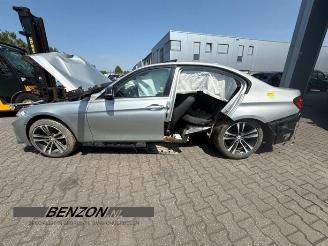 Vrakbiler auto BMW 3-serie 3 serie (F30), Sedan, 2011 / 2018 316d 2.0 16V 2017/10