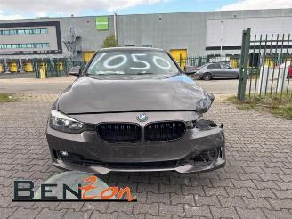  BMW 3-serie 3 serie (F30), Sedan, 2011 / 2018 320i 2.0 16V 2012/6