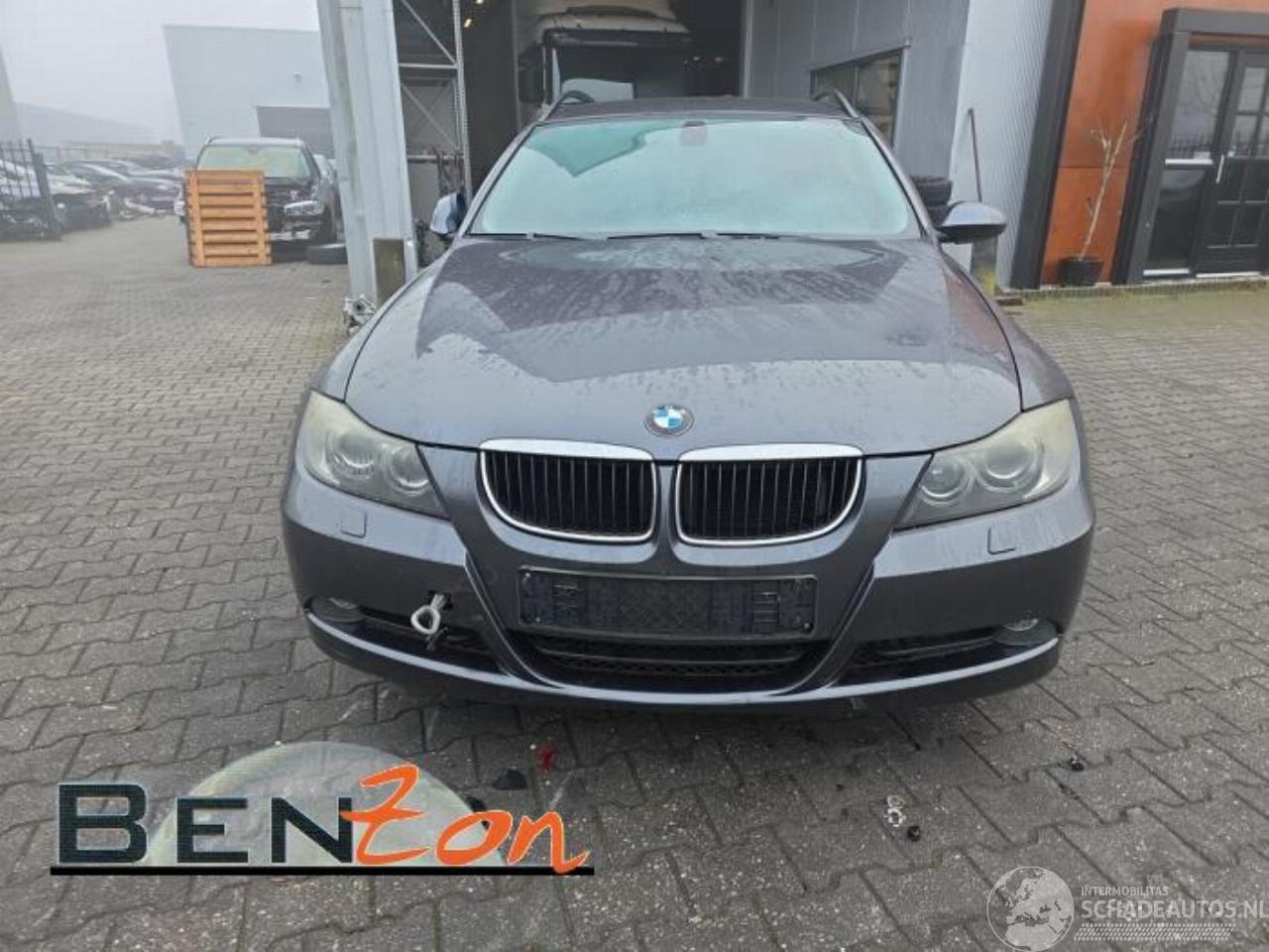 BMW 3-serie 3 serie Touring (E91), Combi, 2004 / 2012 320i 16V