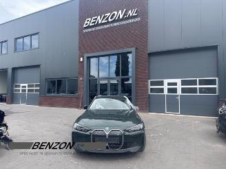 Vrakbiler auto BMW i4 i4 (G26), Sedan, 2021 eDrive40 84 kWh 2023/11