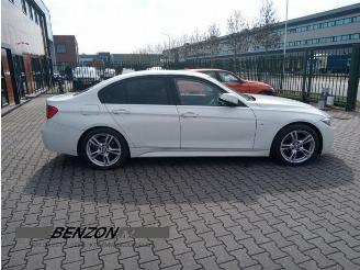  BMW 3-serie 3 serie (F30), Sedan, 2011 / 2018 318d 2.0 16V 2014/12