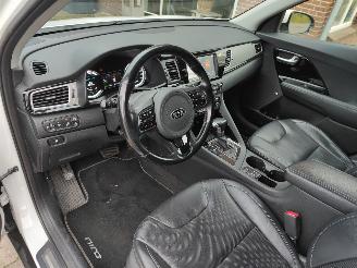 Kia Niro 1.6 GDi Hybrid ExecutiveLine picture 8