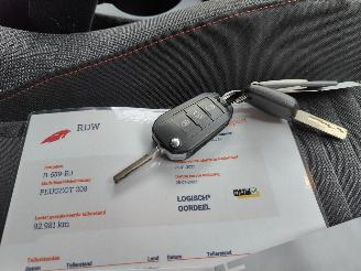 Peugeot 208 1.2 Pure Tech Active Pack picture 20