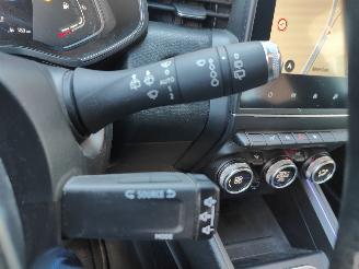 Renault Clio 1.0 TCe Intens picture 17