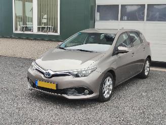 Avarii autoturisme Toyota Auris 1.8 Hybrid Aspiration Aut. 2016/1