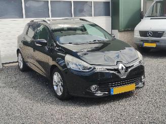 Renault Clio Estate 0.9 TCE Dynamique Navi Trkhaak Cruise picture 3