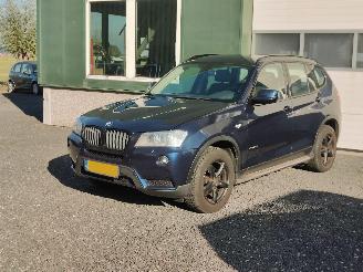 Unfallwagen BMW X3 X-Drive 2.0i Blake Line Aut. Trekhaak 2013/5