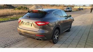 demontáž osobní automobily Maserati Levante Levante, SUV, 2016 3.0 S Biturbo V6 24V 2016/10