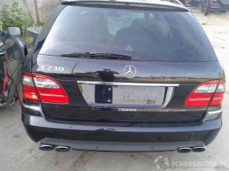 demontáž osobní automobily Mercedes E-klasse E Combi (S211), Combi, 2003 / 2009 6.2 E-63 AMG V8 32V 2007