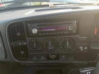 Saab 900 900 I, Cabrio, 1986 / 1994 2.0 i 16V picture 16