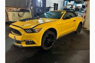 Uttjänta bilar auto Ford USA Mustang Mustang VI Convertible, Cabrio, 2014 / 2023 2.3 EcoBoost 16V 2018/9