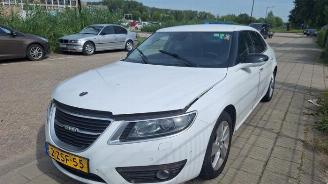 Vrakbiler auto Saab 9-5 9-5 (YS3G), Sedan, 2010 / 2012 2.0 TiD 16V 2011/4