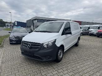 Schadeauto Mercedes Vito 111 CDI 84 KW LANG AIRCO/KLIMA TEMPOMAAT 2017/5