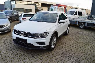 Schadeauto Volkswagen Tiguan 2.0 TDI 110 KW DSG JOIN EXPORT 2018/10