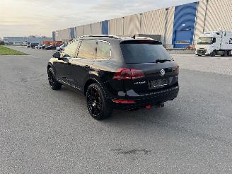 Volkswagen Touareg 3.0 HYBRIDE AUTOMAAT KLIMA PANORAMADACH LEDER picture 7