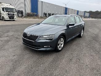 škoda osobní automobily Skoda Superb 1.6 TDI KLIMA NAVI XENON NAVI 2017/6