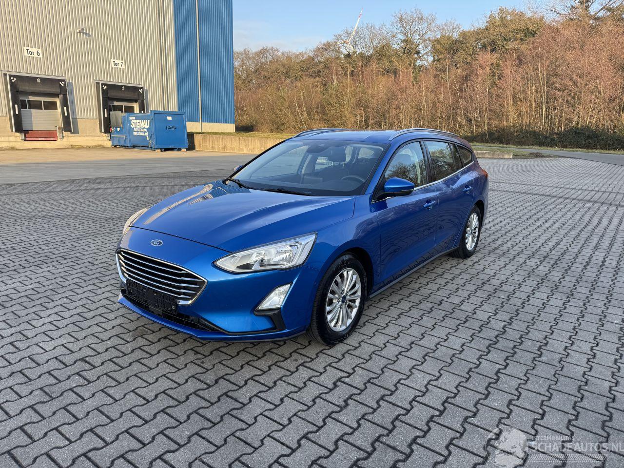 Ford Focus 1.0 Ecoboost Titanium Klima Navi