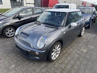 Coche accidentado Mini Mini COOPER S 120 KW LEDER XENON 2003/10
