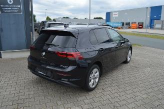 Volkswagen Golf VIII Lim. Life eTSI DSG AUTOMATIK picture 5