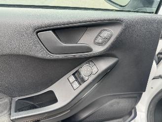 Ford Fiesta 1.0 Benzin Klima 5 Turer picture 16