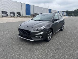Avarii autoturisme Ford Focus 1.0 Turnier Active x Led Klima Navi voll 2021/12