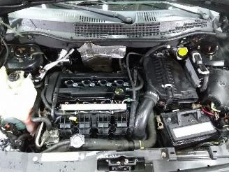Dodge Caliber  picture 14
