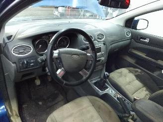 Ford Focus  picture 17
