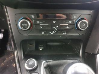 Ford Focus  picture 33