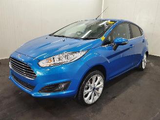 Ford Fiesta  picture 13