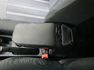Ford Fiesta  picture 15