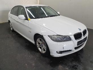 Salvage car BMW 3-serie  2011/1
