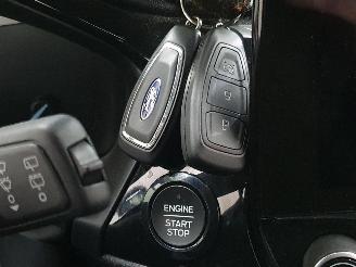 Ford Fiesta 1.0 EcoB. Titanium picture 12