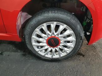Fiat 500 1.0 Hybrid Red LOUNGE picture 30