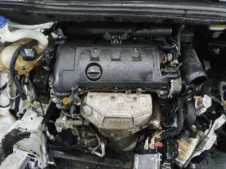 Citroën C3 picasso 1.6 VTi Exclusive picture 22