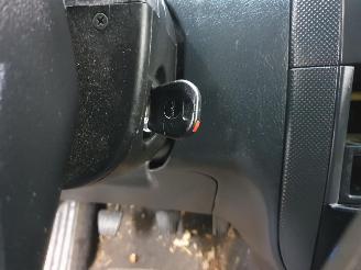 Chevrolet Kalos  picture 35