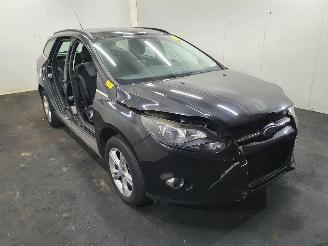 Salvage car Ford Focus 1.6 TI-VCT Trend Sport 2011/4