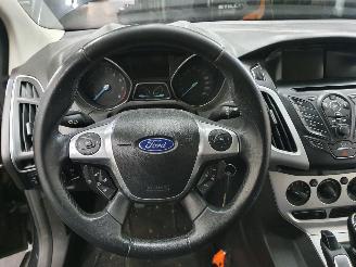 Ford Focus 1.6 TI-VCT Trend Sport picture 20