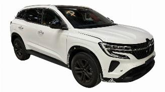 demontáž osobní automobily Renault Austral  2021/12