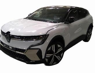 Démontage voiture Renault Mégane E-Tech EV60 2024/3