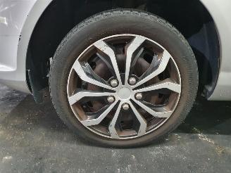Ford Fiesta Style 1.0 65pk picture 12