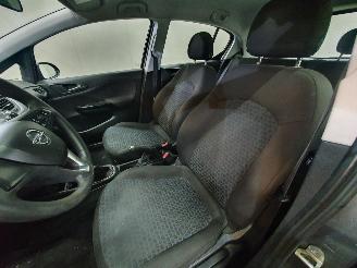 Opel Corsa P68 picture 22