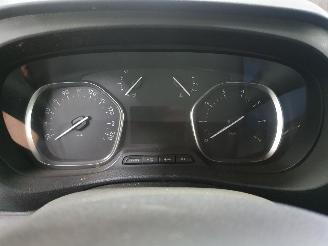 Peugeot Expert 2.0 BlueHDI120 picture 10