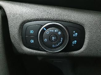 Ford Transit Custom 300L 2.0 EcoBlue Trend picture 35