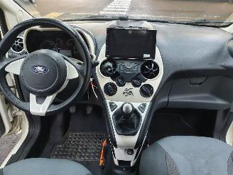 Ford Ka 1.2 Titanium X s/s picture 7