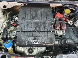 Ford Ka 1.2 Titanium X s/s picture 13