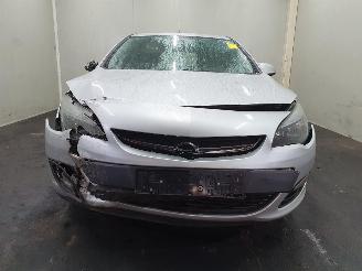 Opel Astra J Edition 1.4 picture 2